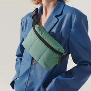 New with Tag Calpak Belt Bag in Kale